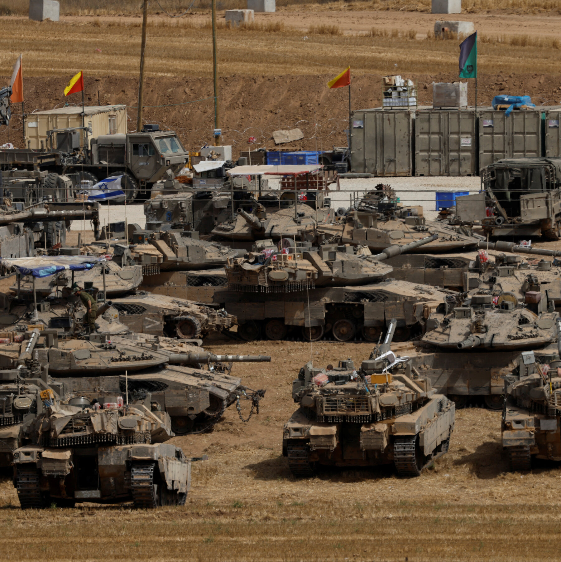 Gunfire in Gaza as Israel Says Its Troops Are Mobilizing