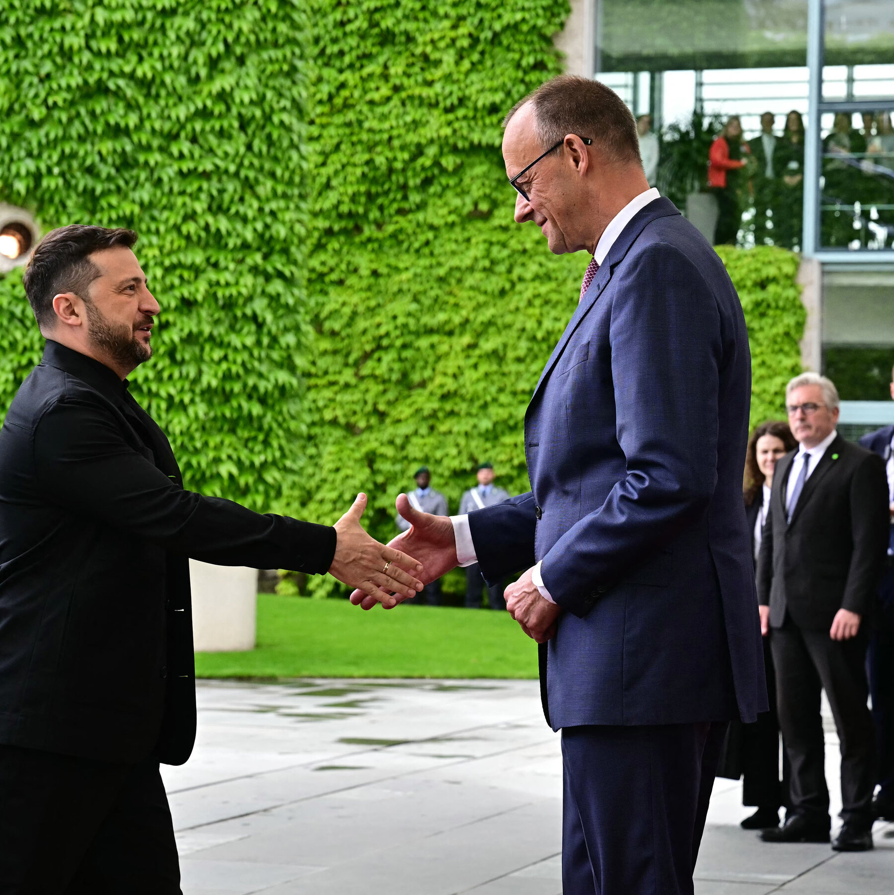 Zelensky Heads to Berlin in Latest Sign of a Warming Relationship