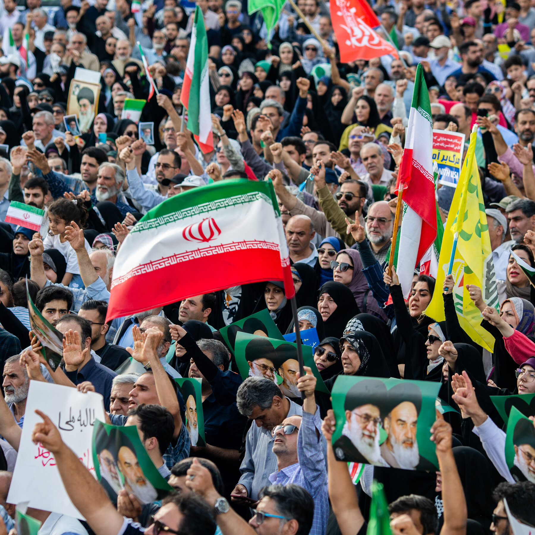 Live Updates: Israel Pounds Tehran as Iran Weighs Response to U.S. Strikes