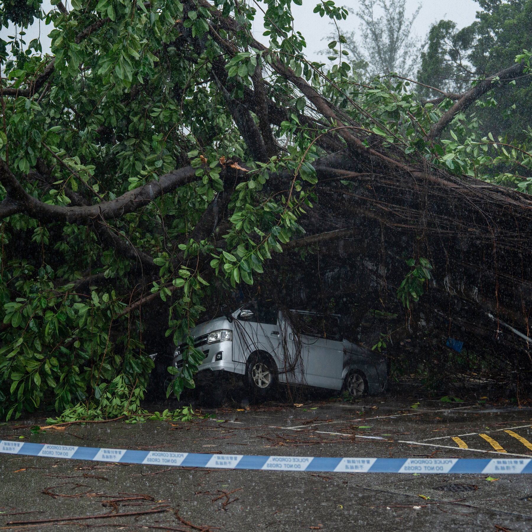 Typhoon Wipha Pounds Hong Kong and Macau With Rain and Wind