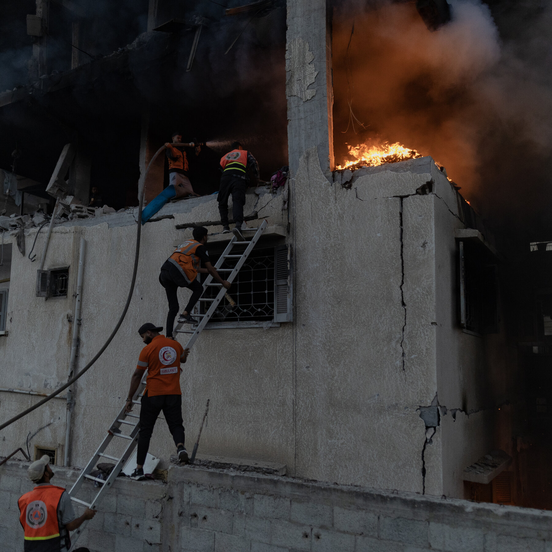 20 Killed in Israeli Strikes as Israel and Hamas Trade Blame Over Truce