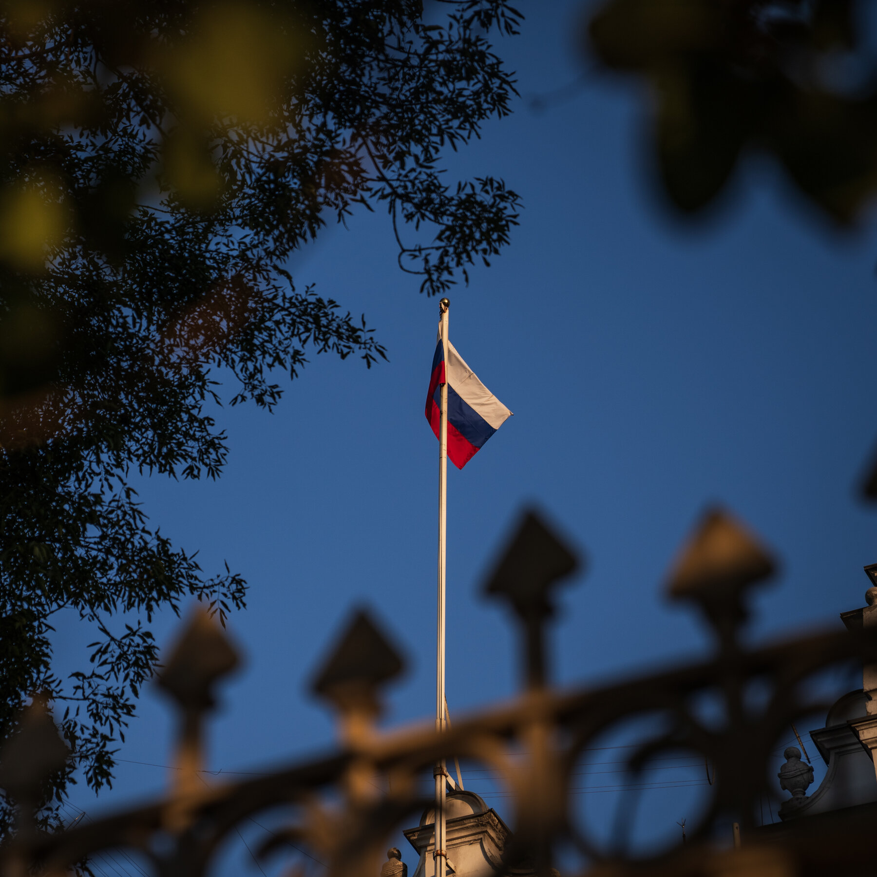 The U.S. Gave Mexico a List of Russian Spies. Mexico Let Them Stay.