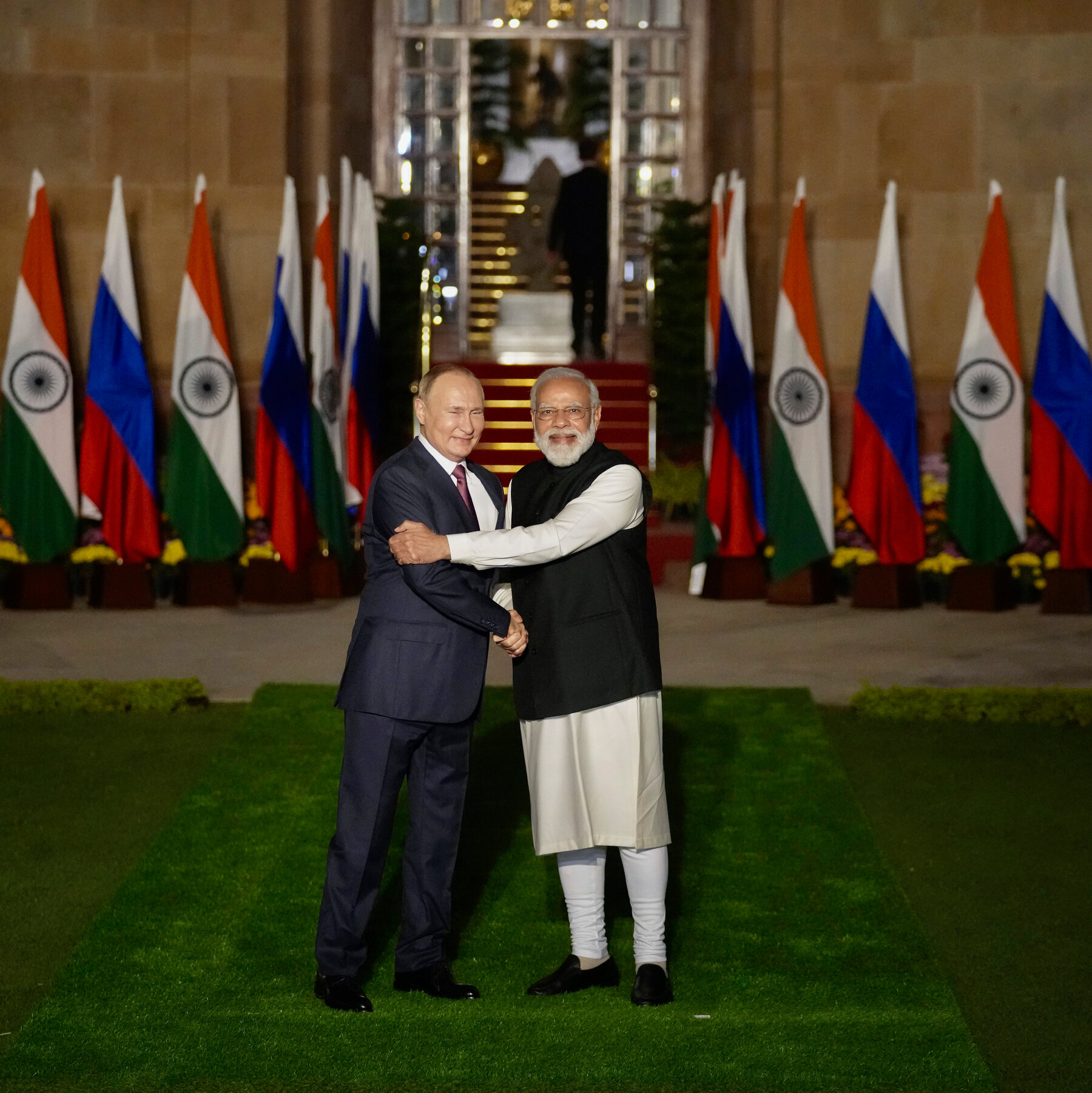 What to Know About Putin’s Visit to India as Oil Trade Dries Up