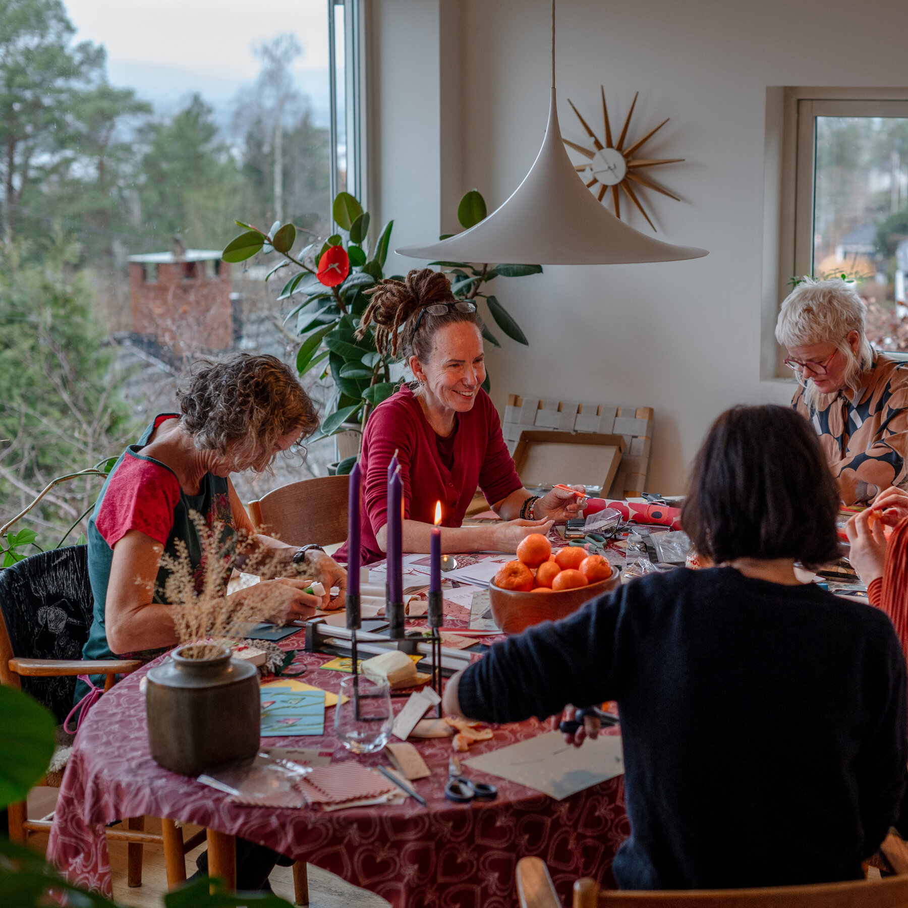 With Dreadlocks and Yoga, Oslo’s Bishop Practices an Atypical Evangelism