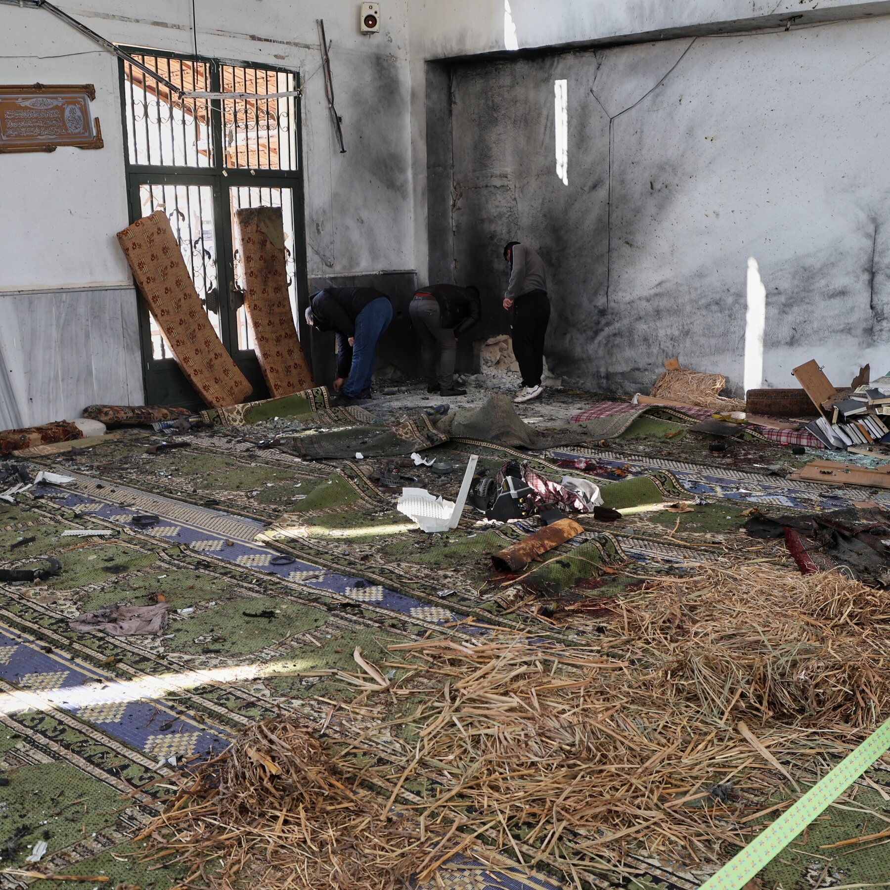 6 Killed in Syria Mosque Blast, Government Says