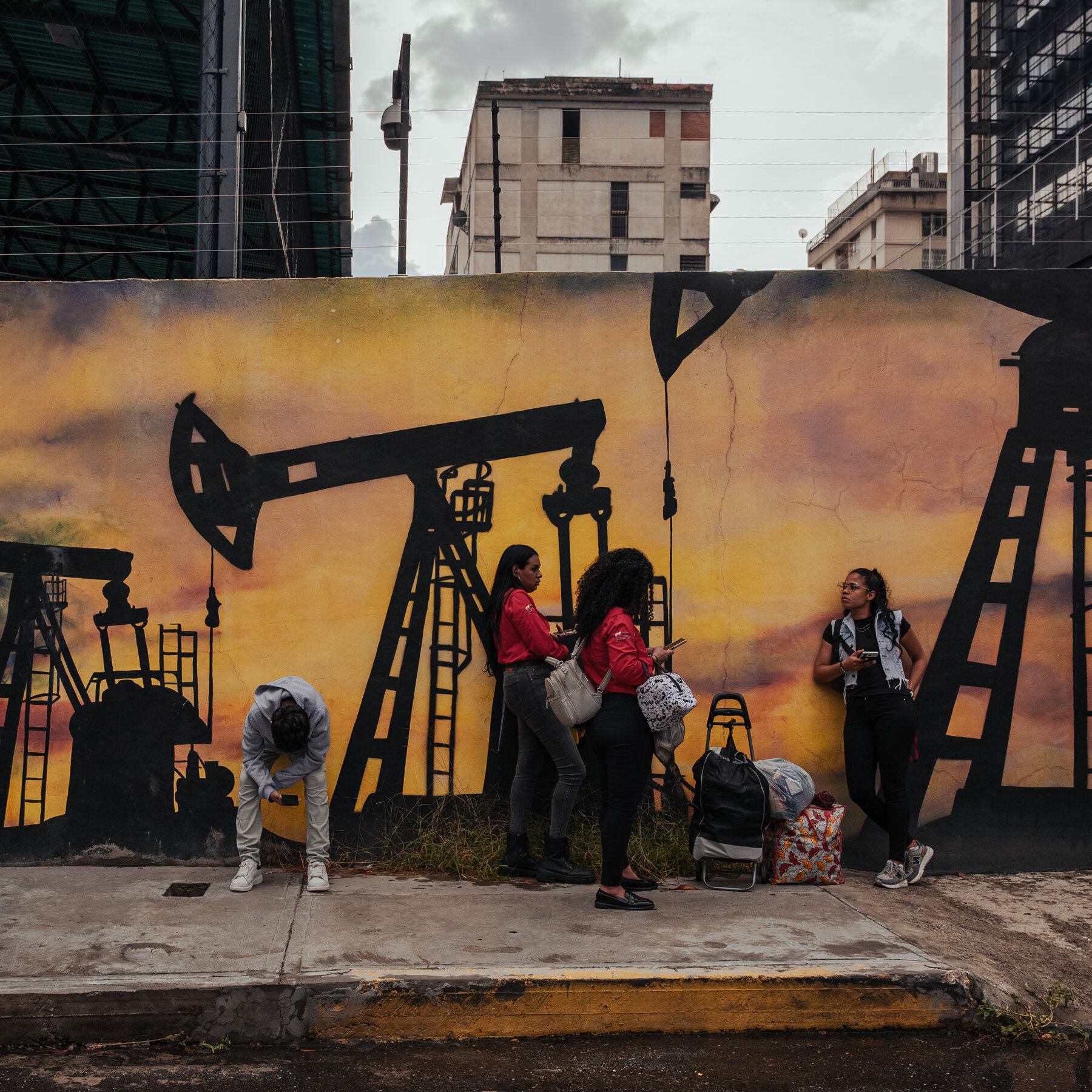 Venezuela Braces for Economic Collapse From U.S. Blockade