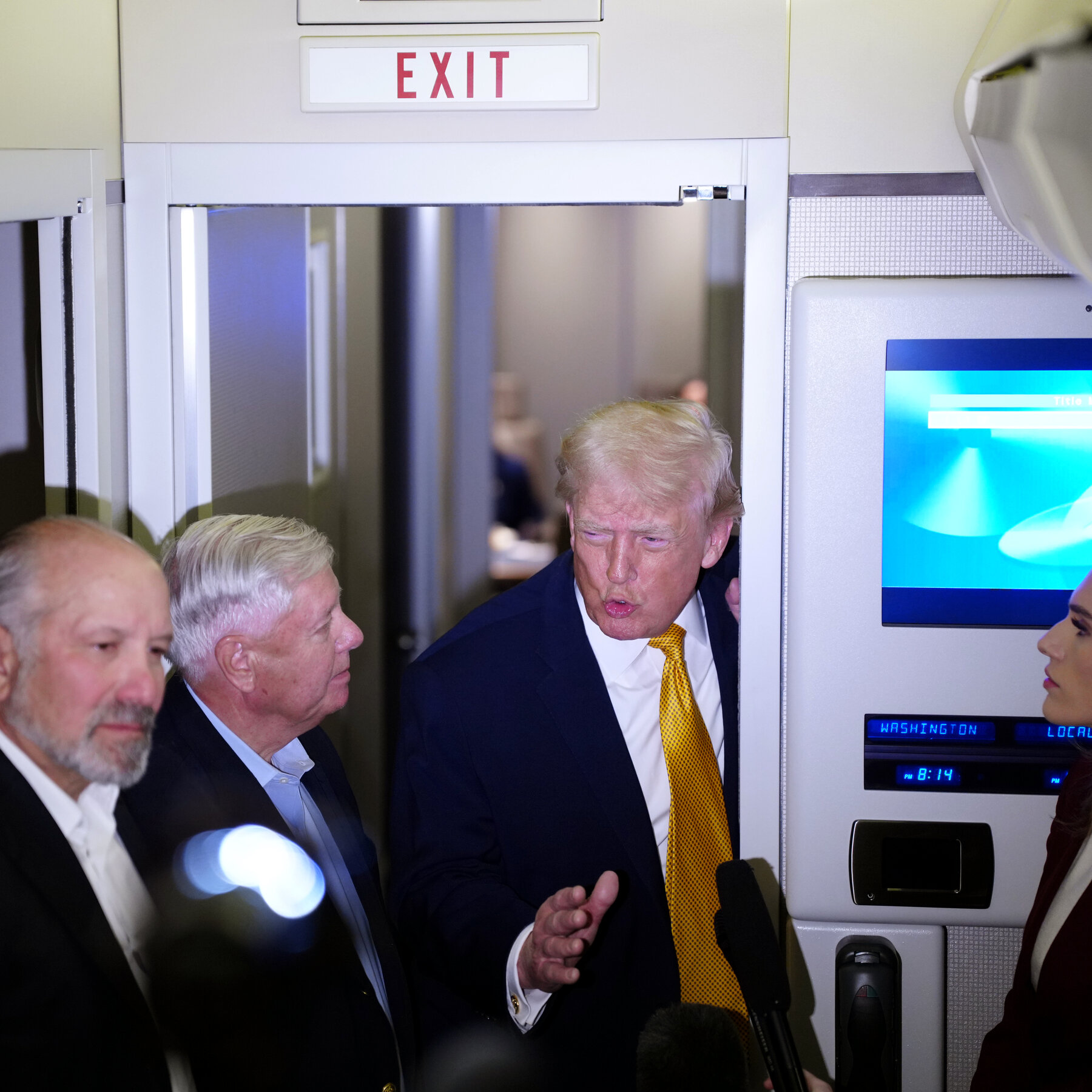 Trump Says ‘We Need Greenland’ and Threatens U.S. Action in Colombia and Mexico