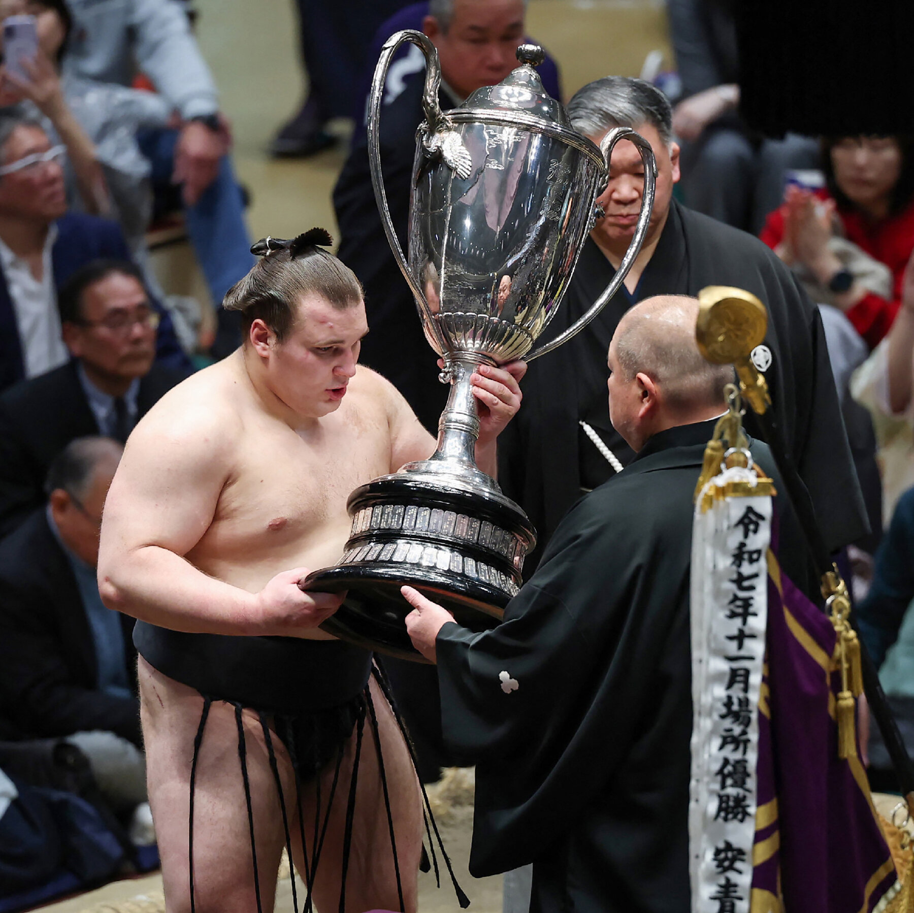 Why Japan’s Leader Won’t Enter the Male-Dominated Sumo Ring