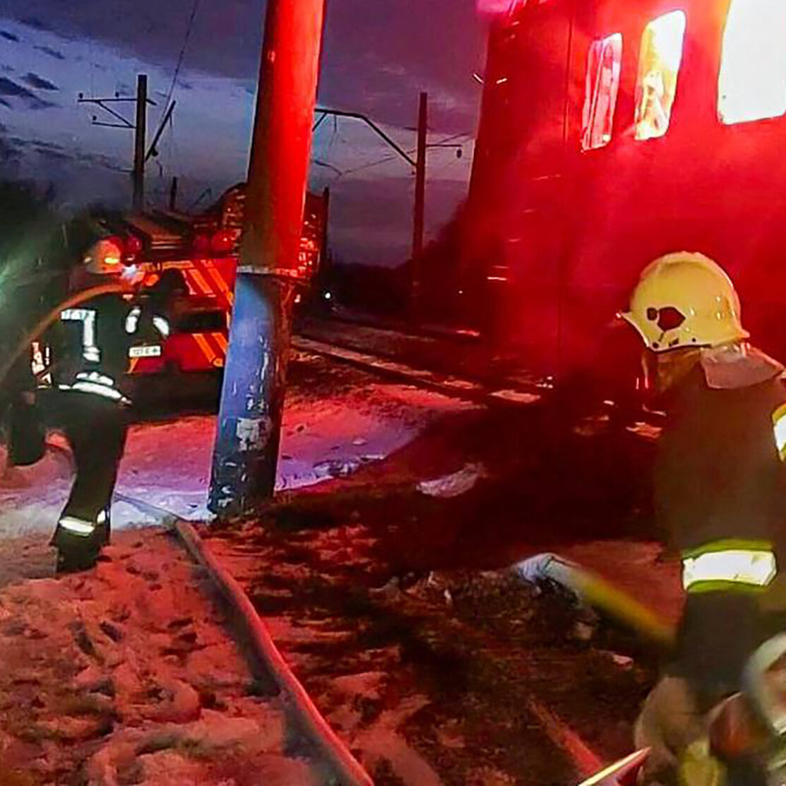 After Russian Strike Kills Five, Train Sheds Burned Cars and Carries On