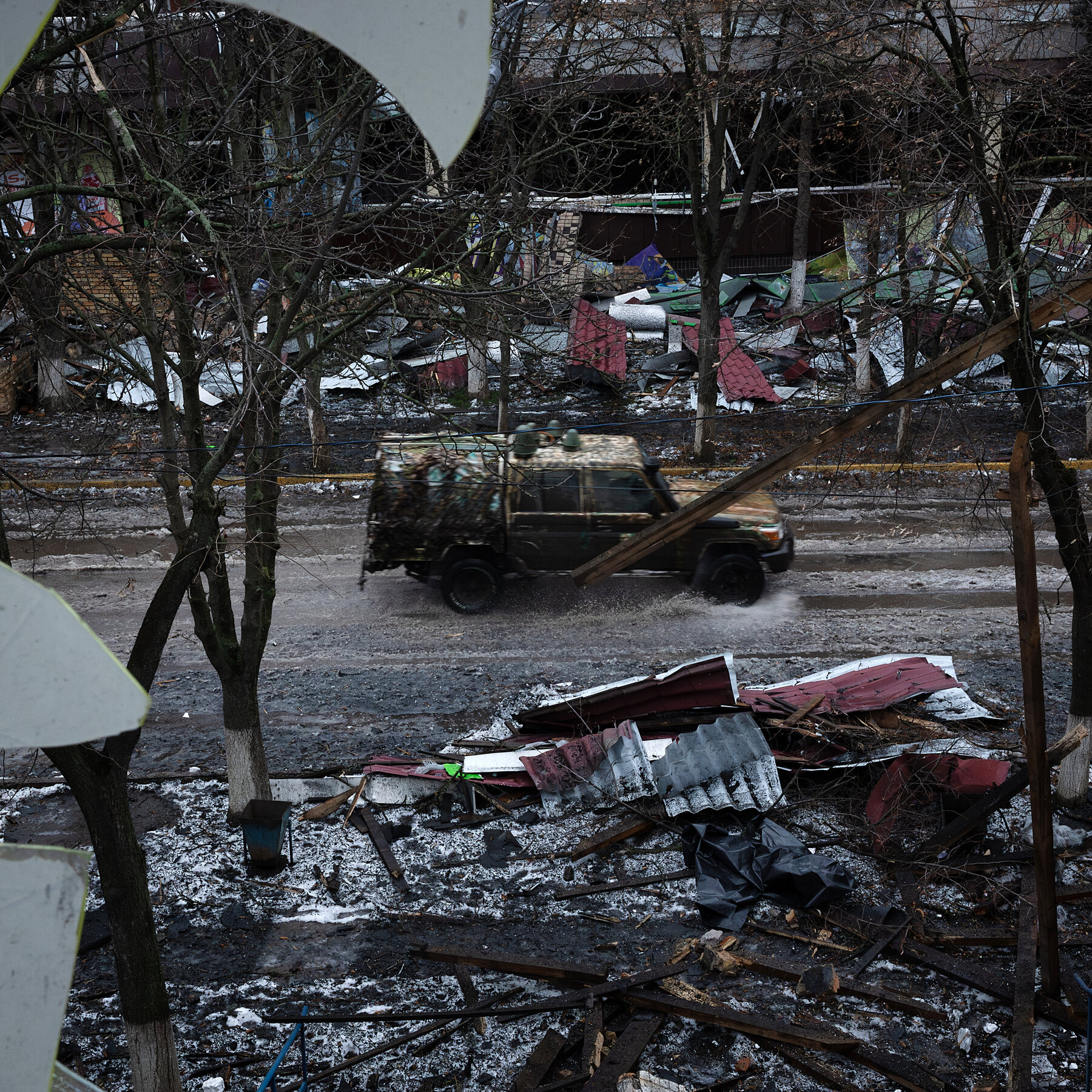 Russia Is Finding the Gaps in Ukraine’s Front Line