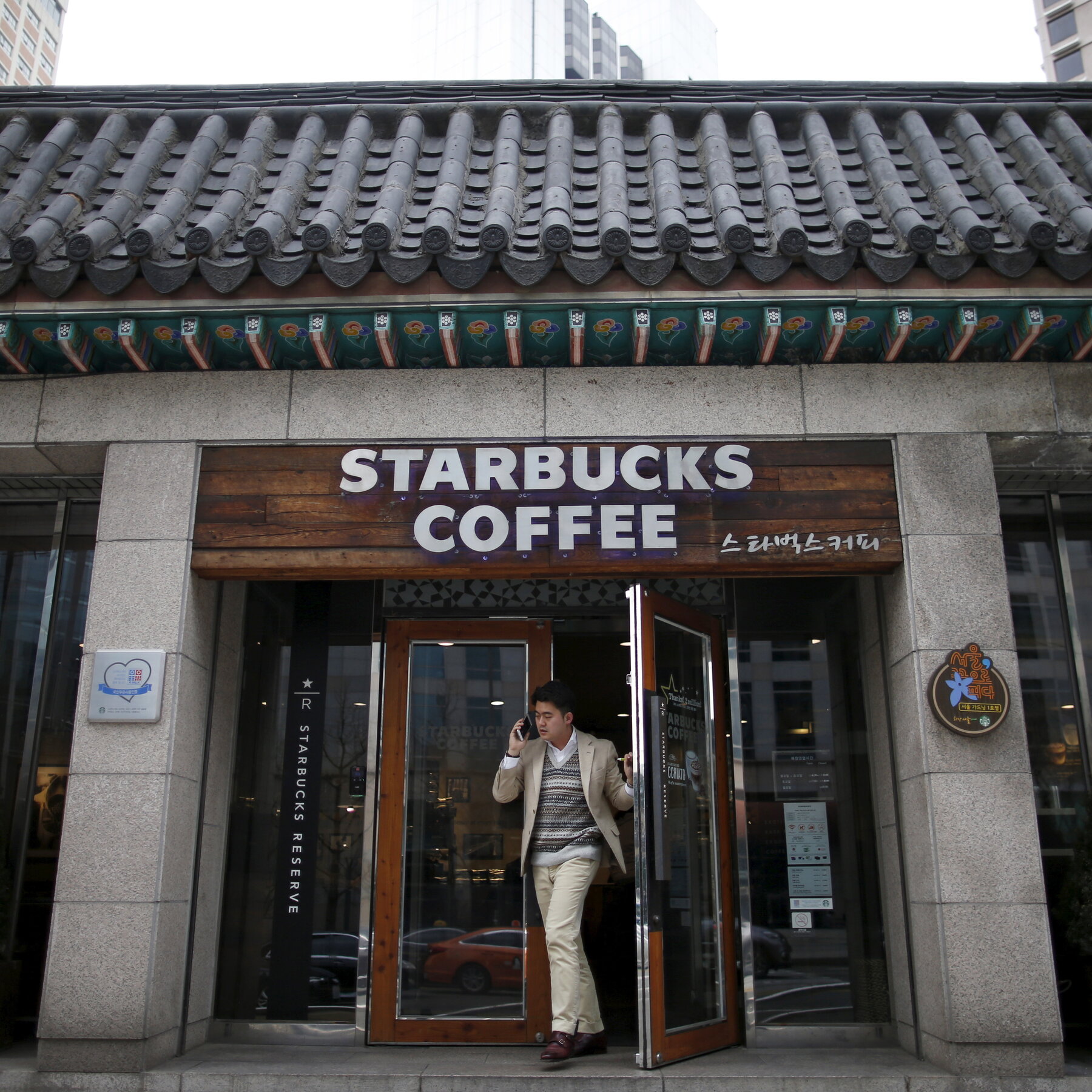 Would You Leave Your Bag Unattended at a Starbucks? They Did. For Hours.