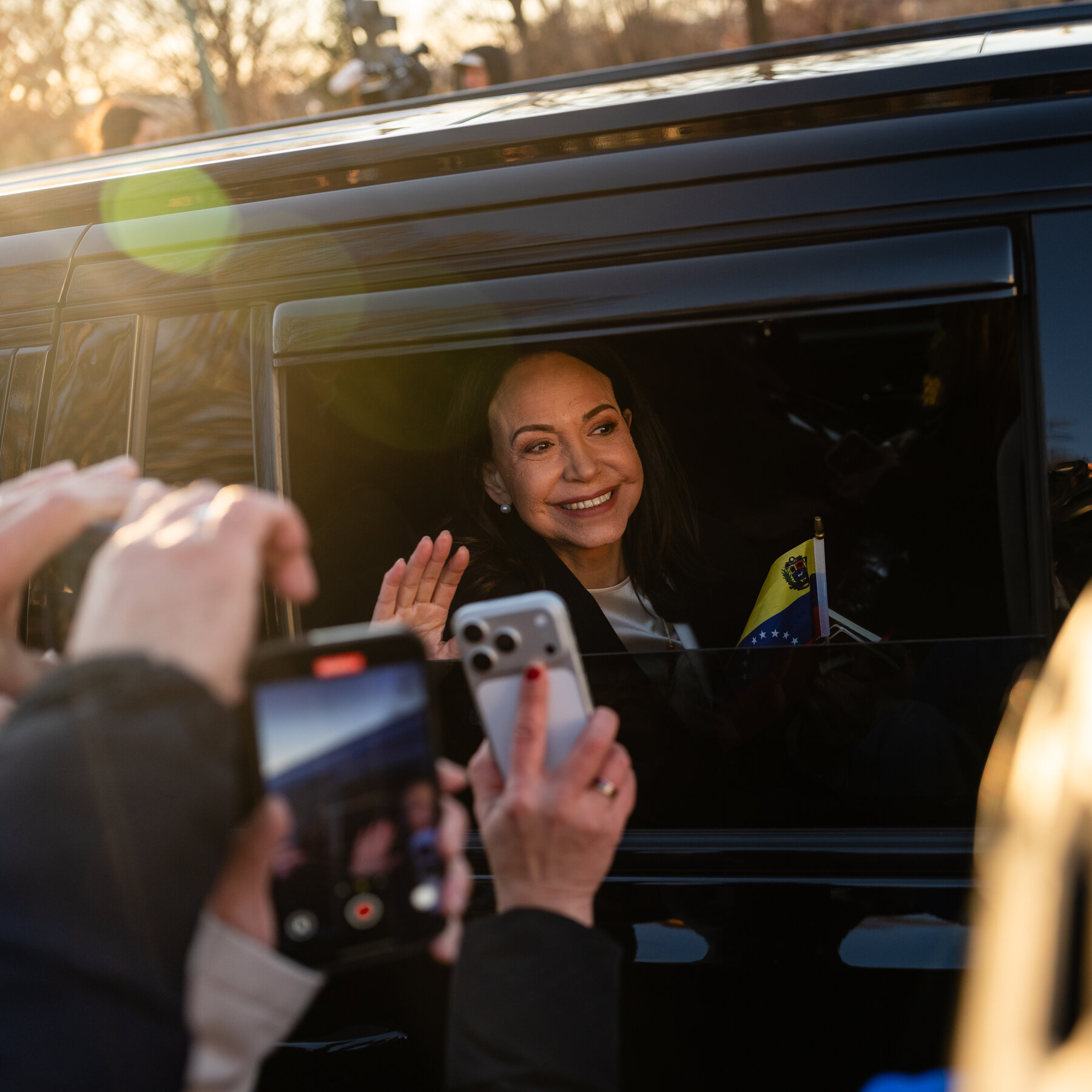 Trump Tempers María Corina Machado’s Political Ambitions in Venezuela