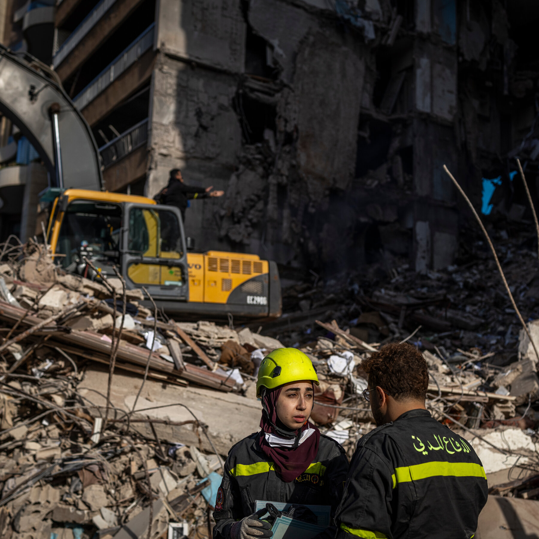 Iran War Live Updates: Israel Strikes Hezbollah as Lebanon Impasse Threatens Cease-Fire