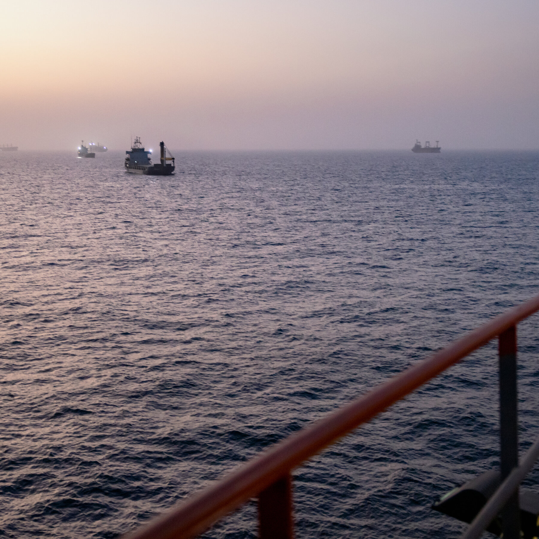 Live Updates: Iran Targets Gulf States After Night of Intense U.S. Strikes