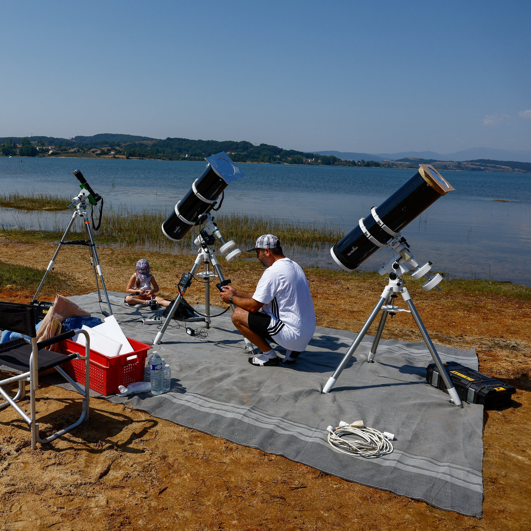 Live Updates: In Europe, the Total Solar Eclipse Is Only Hours Away