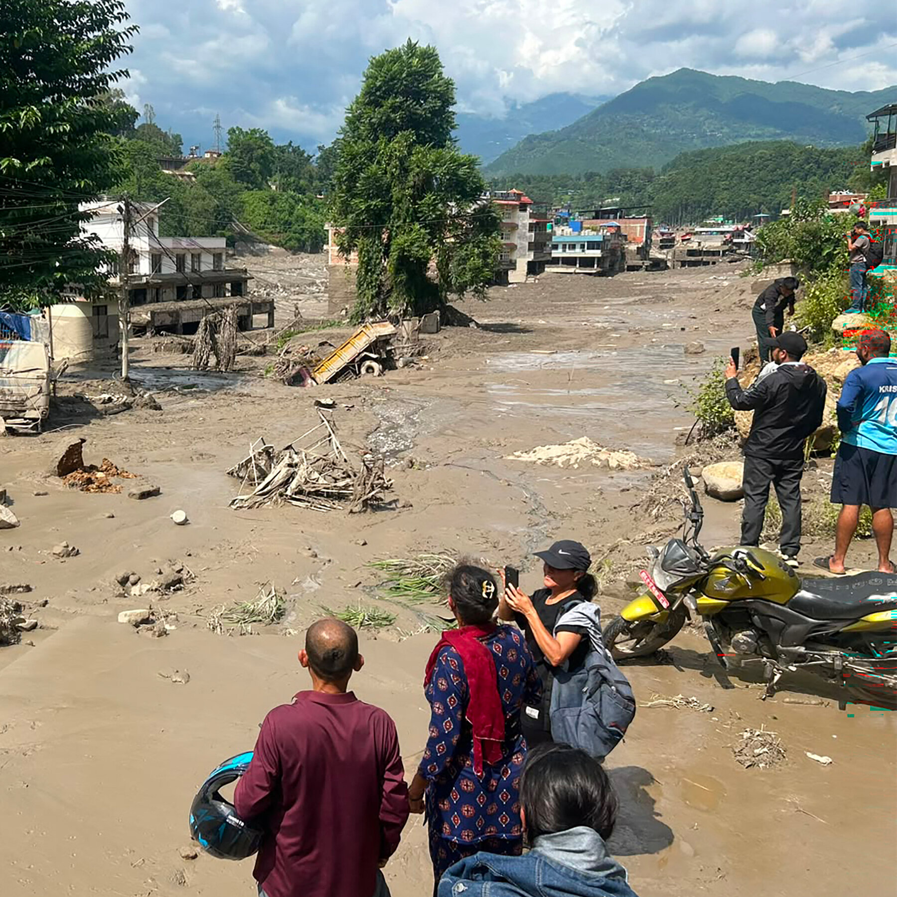 Live Updates: At Least 95 Killed and Hundreds Missing as Floods Sweep Away Villages in Nepal