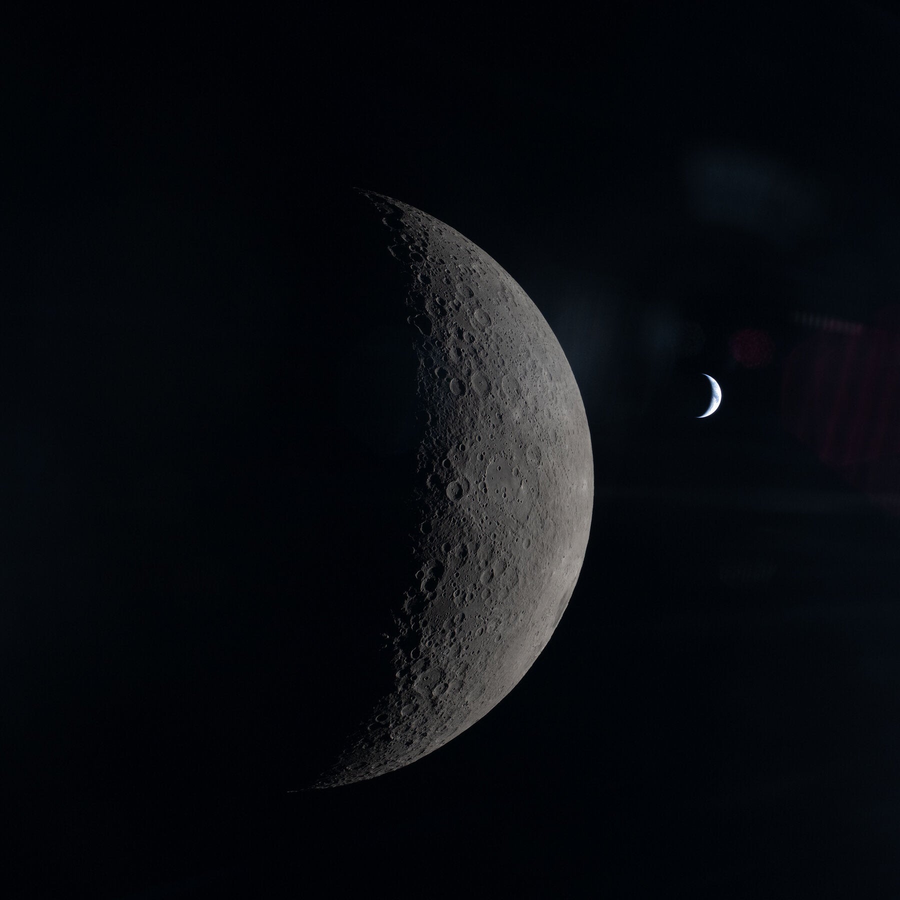 Superpowers Race to Put Nuclear Reactors on the Moon