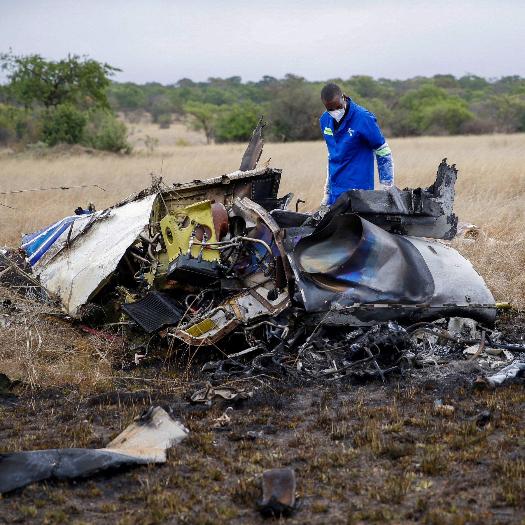 A Flashy Zimbabwean Tycoon Who Befriended Presidents Dies in Crash