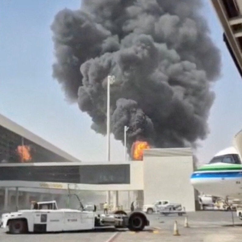 Houthi Attacks on Riyadh Airport Leave 3 Dead, Saudi Arabia Says