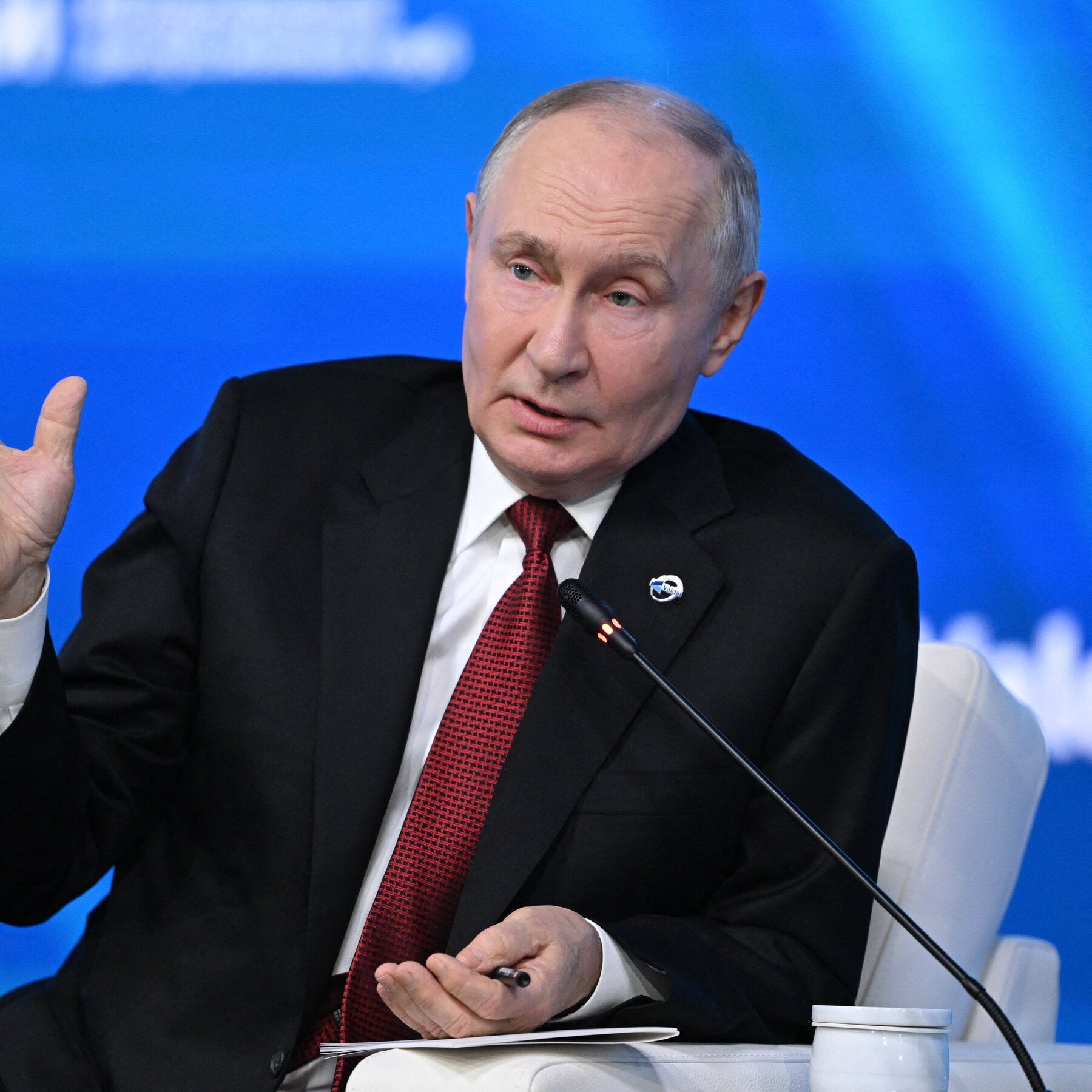 Trump Hands Victories to Putin, Who Offers More War in Return